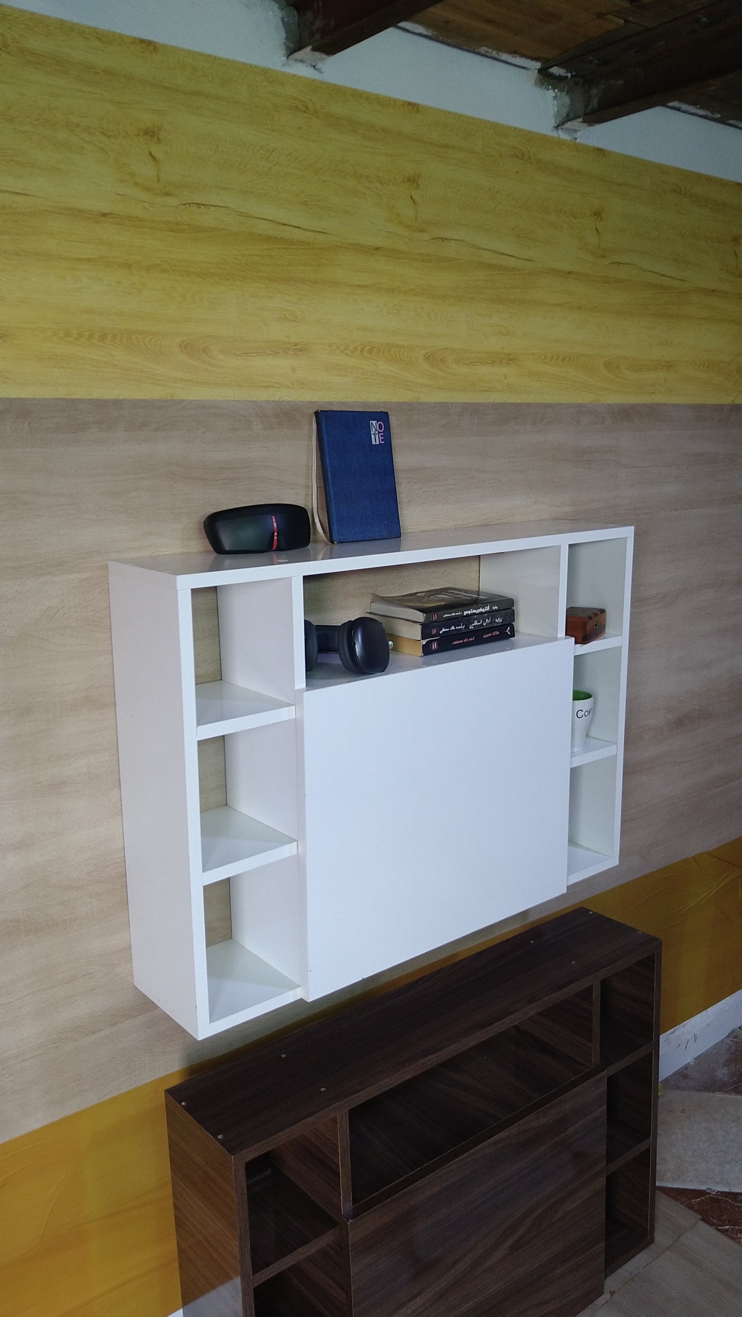 Bureau mural rabattable